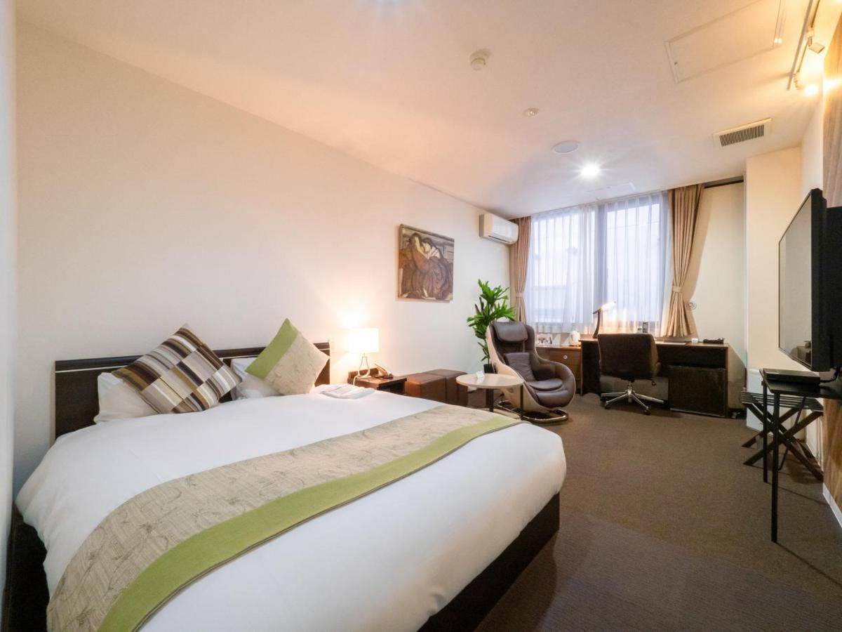 Hotel Tohkai Atsugi Buitenkant foto
