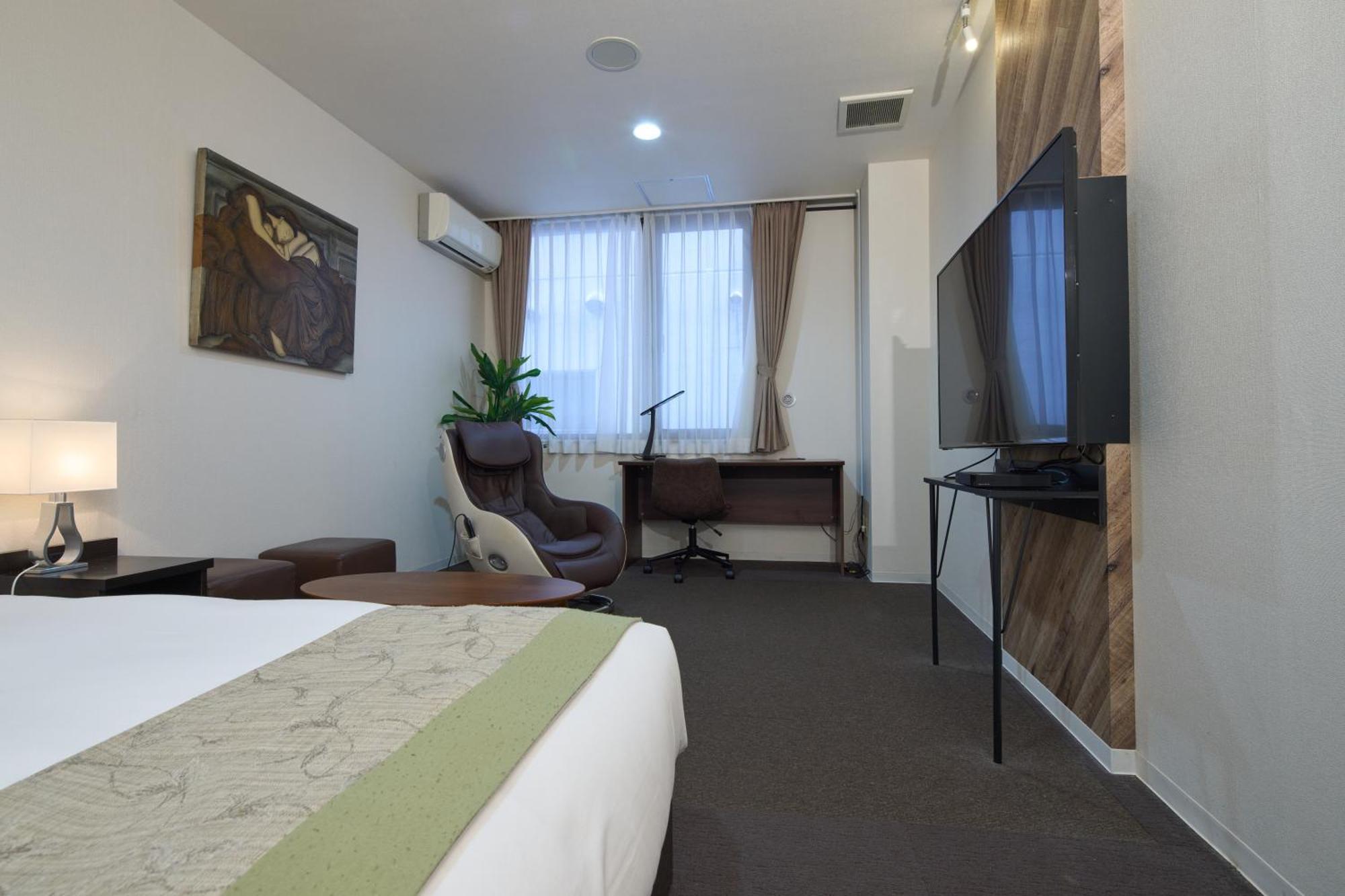 Hotel Tohkai Atsugi Buitenkant foto
