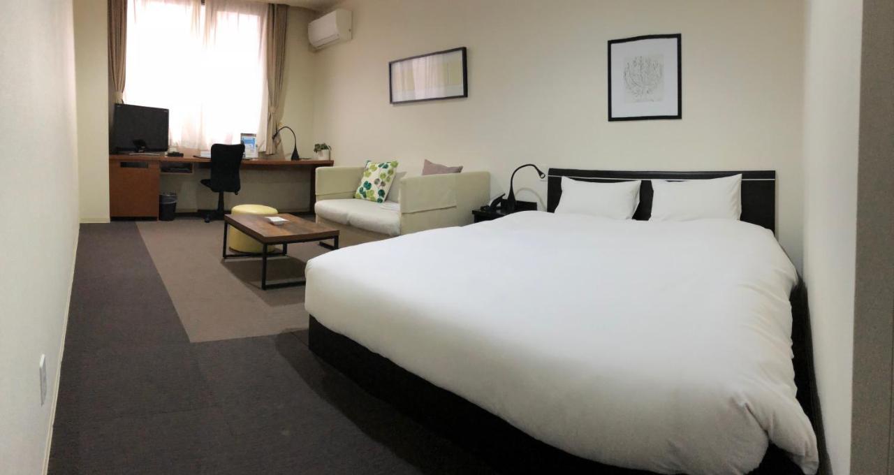 Hotel Tohkai Atsugi Buitenkant foto